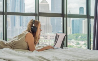 Ile kosztuje nocleg w Sky Tower i co wpływa na cenę?