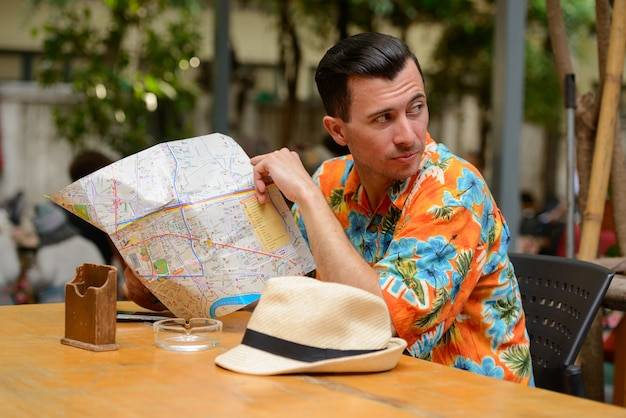 Czy można jechać na wakacje za granicę?