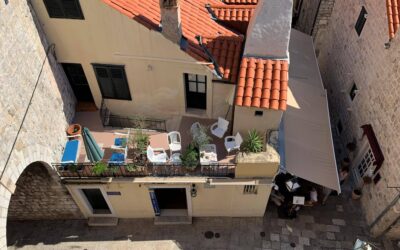 Jak szukać apartamentów w Chorwacji podczas wakacyjnych planów?